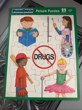 Vintage 1993 PuzzlePatch Picture Puzzle No Drugs Design 25 Piece Ages 3 - 7